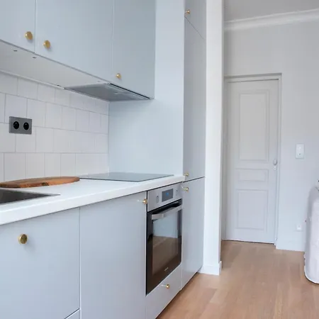 Cozy Flat, Batignolles Апартаменты Париж