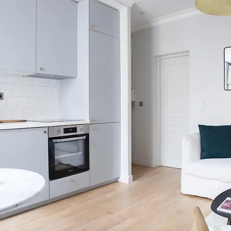 Cozy Flat, Batignolles Διαμέρισμα