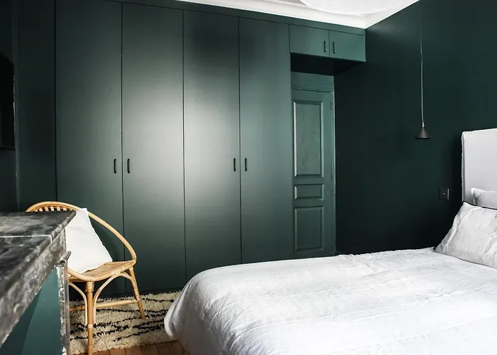 Apartment Cozy Flat, Batignolles *