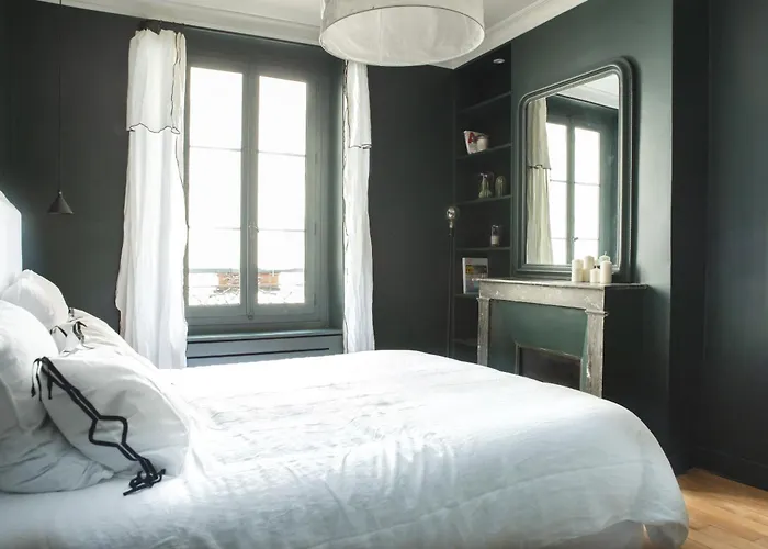 Apartment Cozy Flat, Batignolles